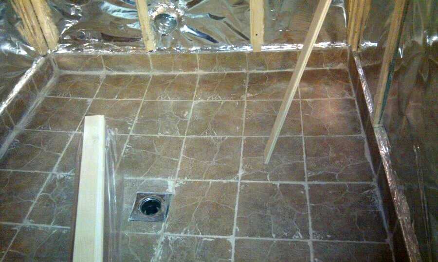 Пол в бане из плитки: подготовка основания и укладка плитки