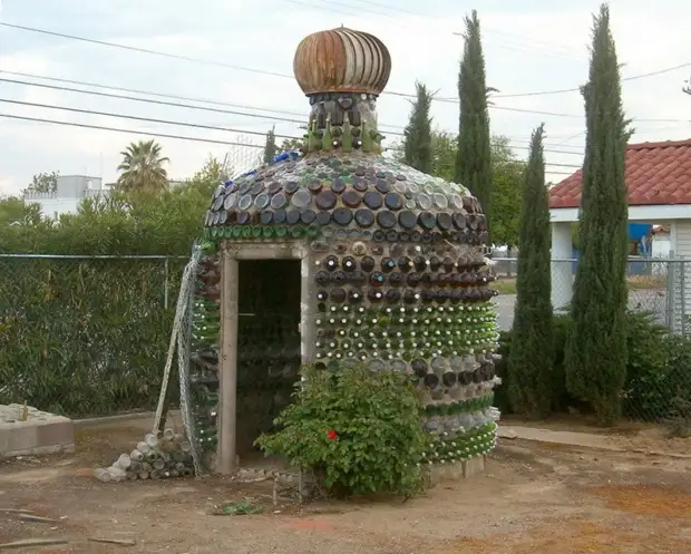 Поделки из пластиковых бутылок своими руками - для сада, дачи, огорода, фото идеи, мастер-классы + советы
