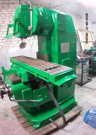 Как сделать табурет своими руками из дерева: чертеж и пошаговая инструкция