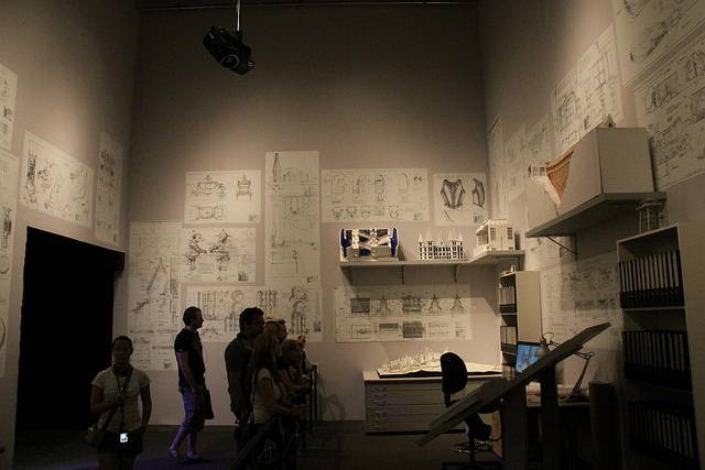 Полки на стену своими руками: изготавливаем по пошаговой инструкции