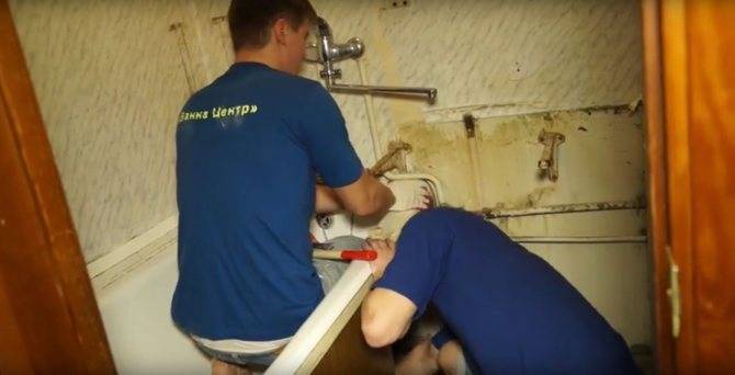 Влагостойкие стеновые панели под кафель – особенности материала и работ с ним