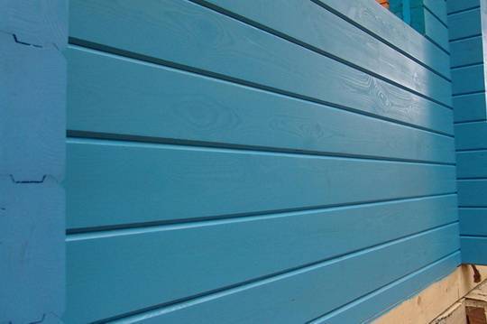 Резиновая краска: особенности и применение