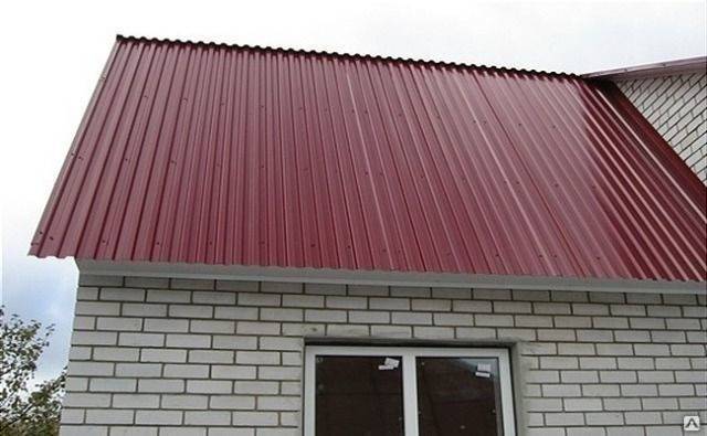 Что такое металлочерепица: классификация по видам покрытия + особенности его применения в строительстве