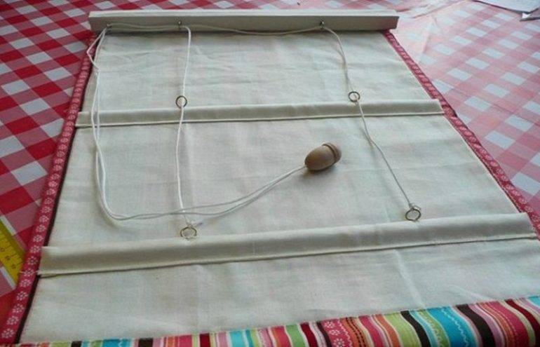 Римская штора за 5 минут: чем закрыть окна во время ремонта