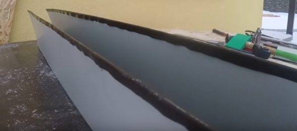 Герметизация печной трубы на крыше из профнастила — основные методы и пошаговая инструкция