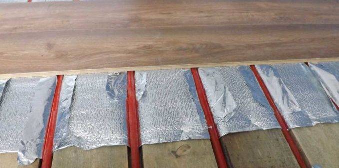 Какой выбирать класс ламината: на какие нюансы следует обратить внимание при покупке