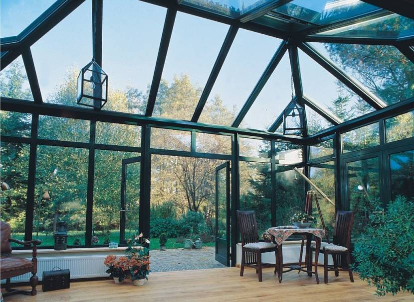 Как обустроить зимний сад в частном доме — раскрываем все нюансы