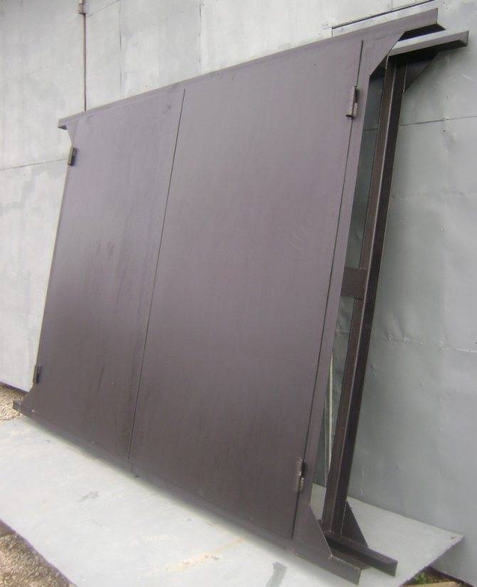 Из какого материла дешевле построить гараж?