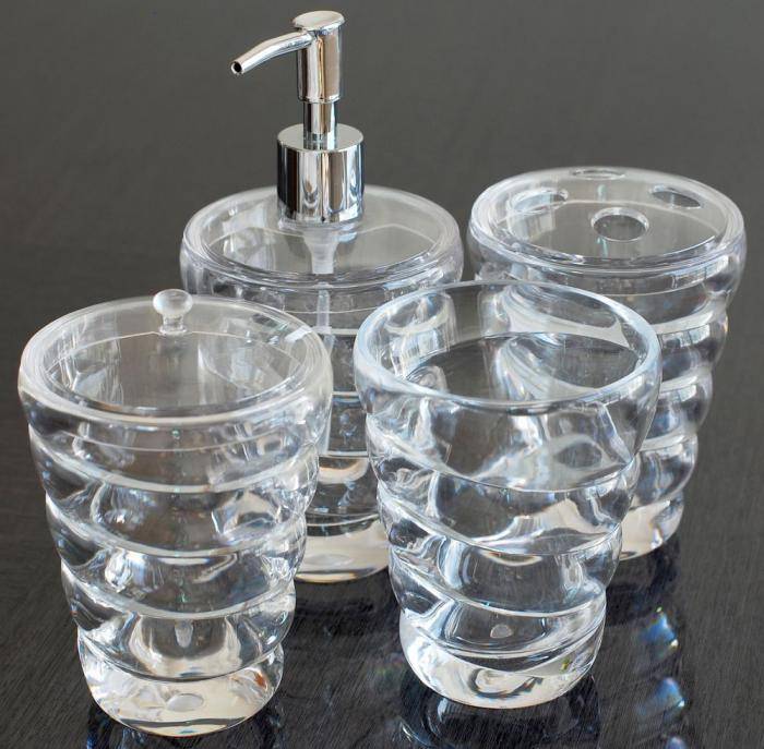 Аксессуары для ванной комнаты и туалета: 5 советов по выбору