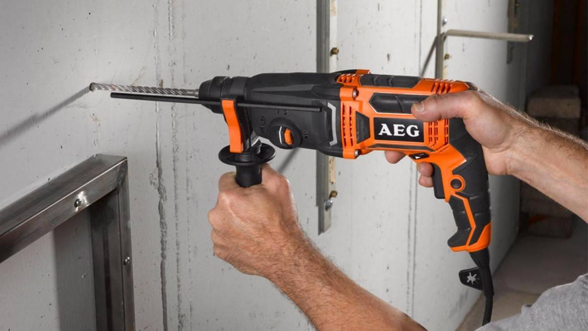 Какой перфоратор выбрать для дома: рекомендации, обзор лучших моделей и стоимость