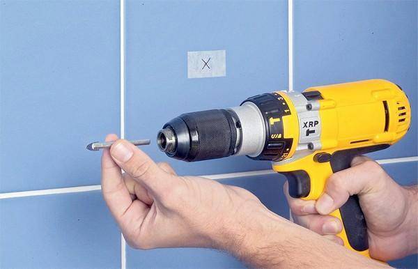 Как просверлить отверстие в кафельной плитке