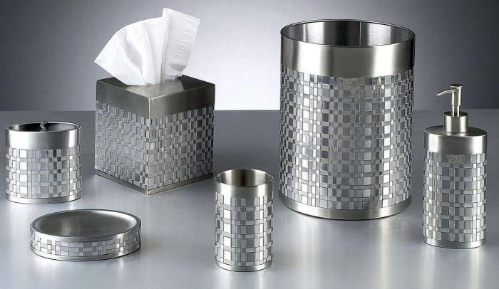 Аксессуары для ванной комнаты и туалета: 5 советов по выбору