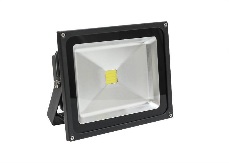 Как выбрать светодиодный прожектор — ТОП-11 лучших моделей