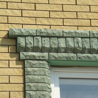 Внутренние стены и потолок . дом из бруса.