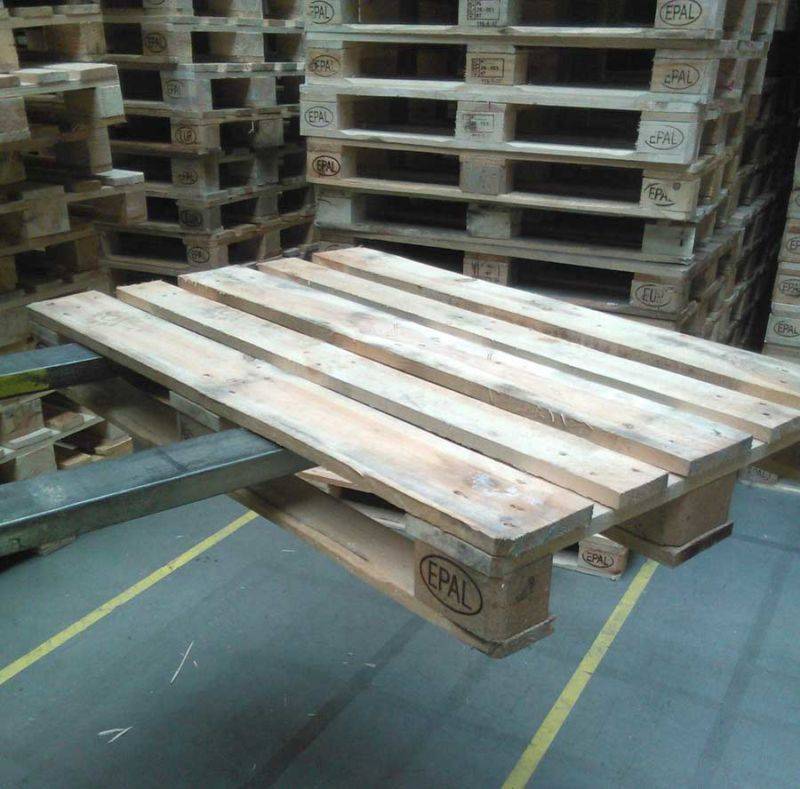 Шикарное кресло из поддонов на дачу своими руками – современно и не колхозно