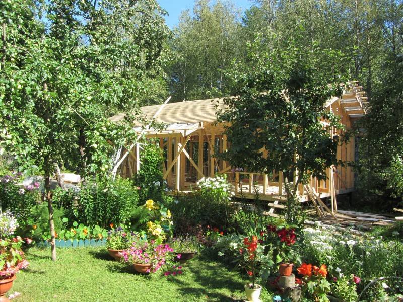 Из чего лучше строить дом?