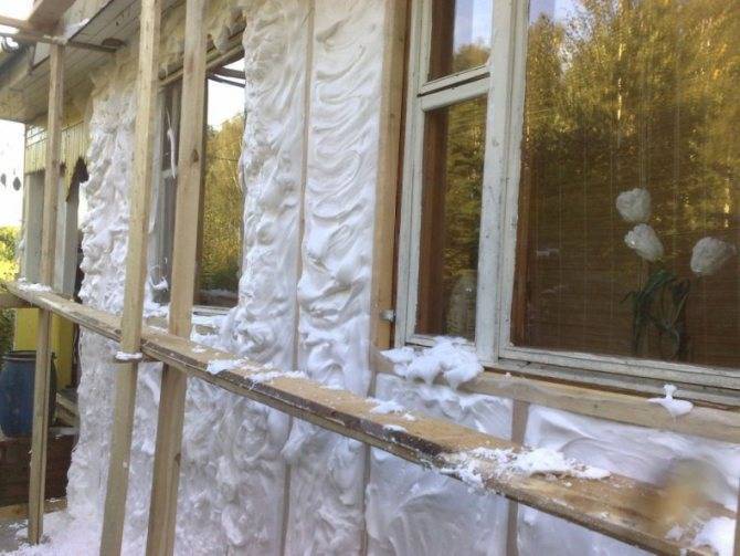 Пена для утепления стен: современный подход к утеплению или канцерогены которыми мы дышим, разбираемся в нюансах