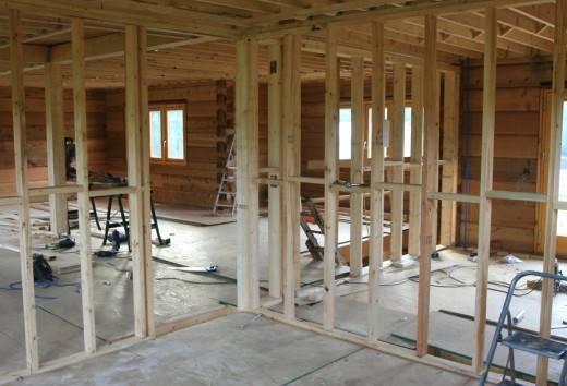 Возведение внутренних стен