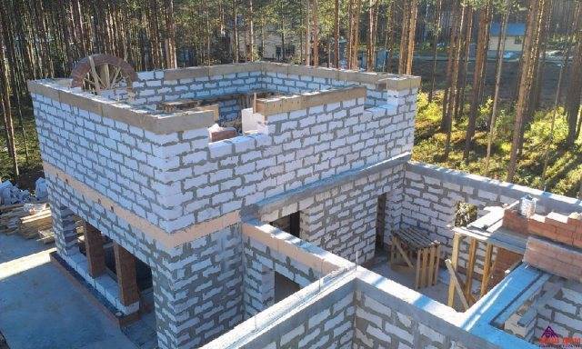 Мауэрлат на газобетон без армопояса: пошаговое инструкция по креплению с фото
