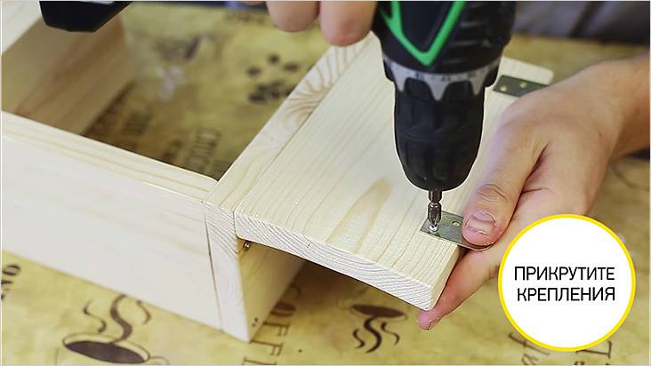 Полки на стену своими руками: изготавливаем по пошаговой инструкции