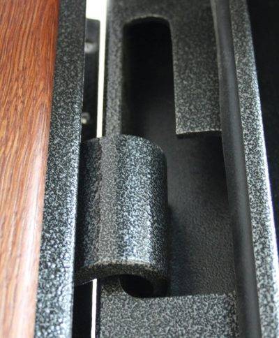 Двери внутреннего открывания