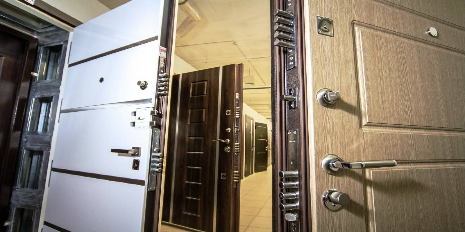 Как выбрать входную металлическую дверь: инструкция, советы